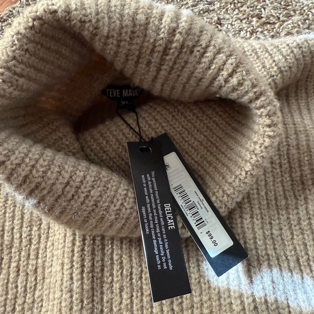BRAND NEW STEVE MADDEN SWEATER DRESS 💞 - Picture 4 of 7
